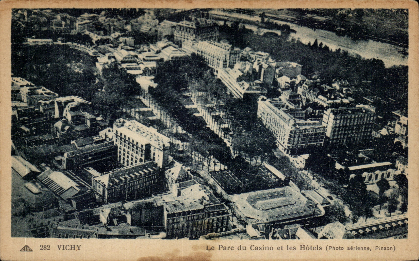 CPA Vichy Avoids It Casino and the Hotels