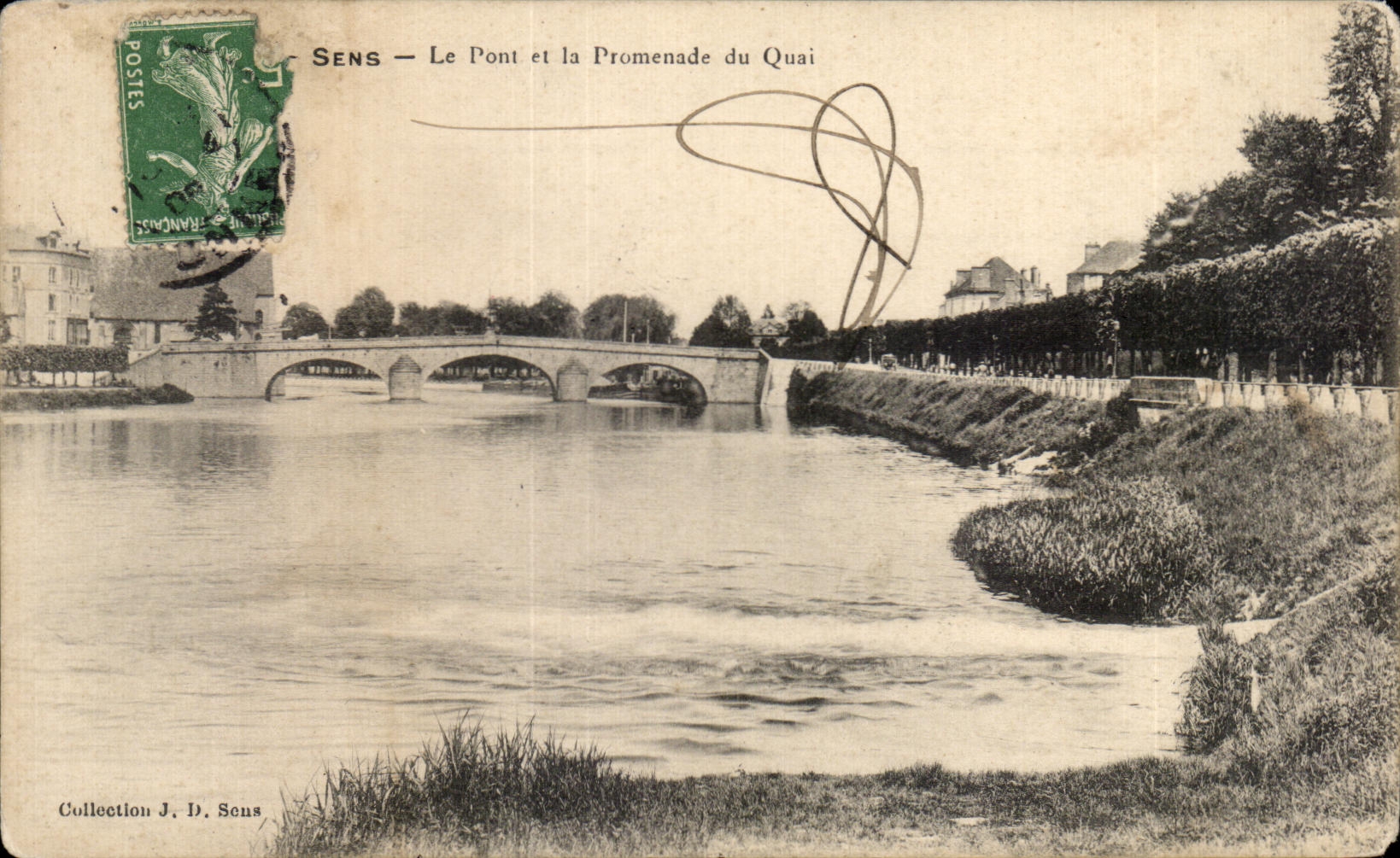 CPA Sens La Pont et la Promenade du Quai