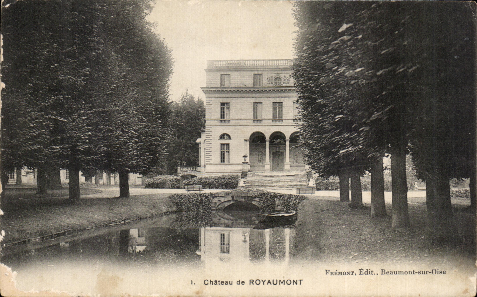 CPA Castle of Royaumont Beaumont on Oise