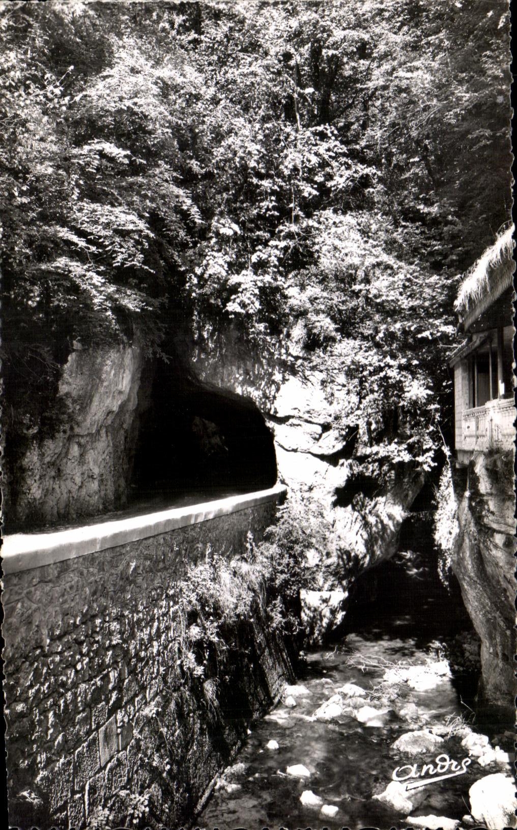 CPSM the Beautiful French Alps Vercors Entrance of the Great Narrow parts