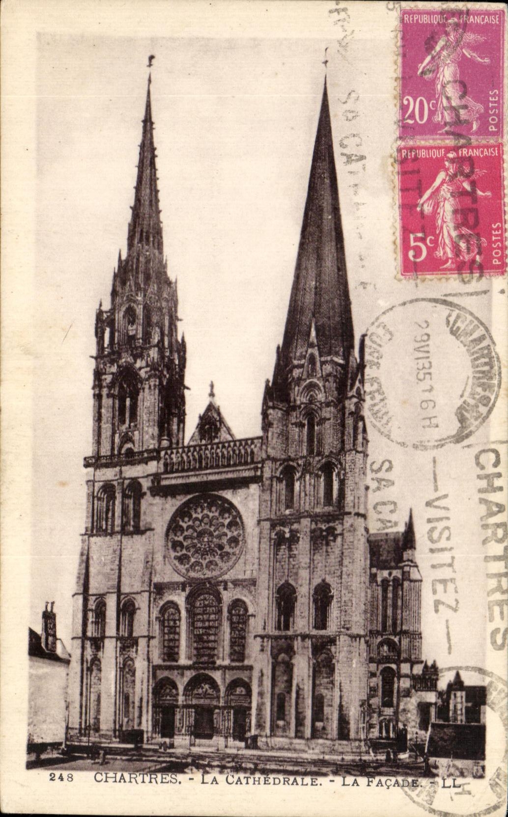 CPA Chartres La Cathedrale La Facade
