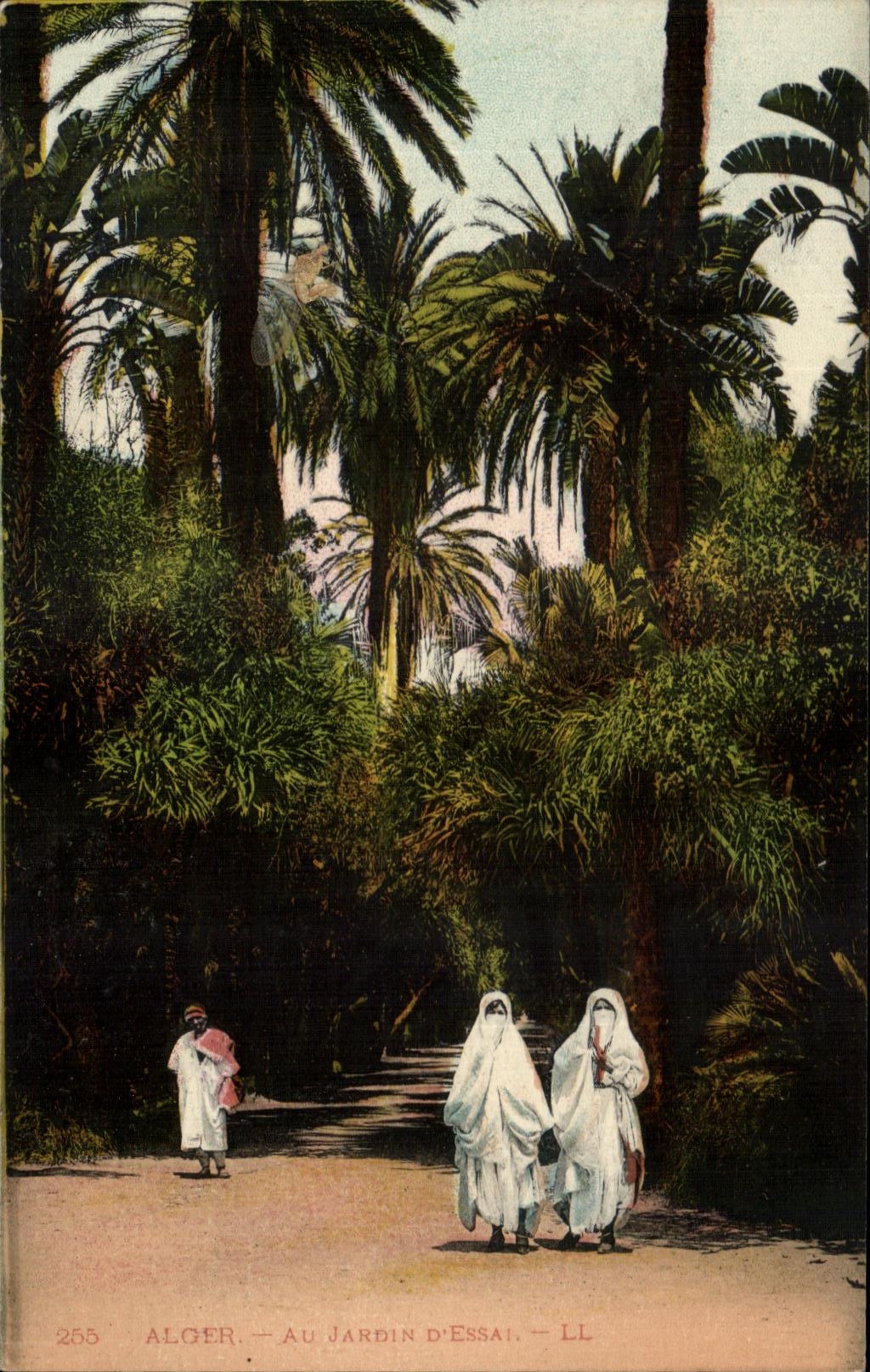 CPA Argel con las mujeres de la prueba del jardin