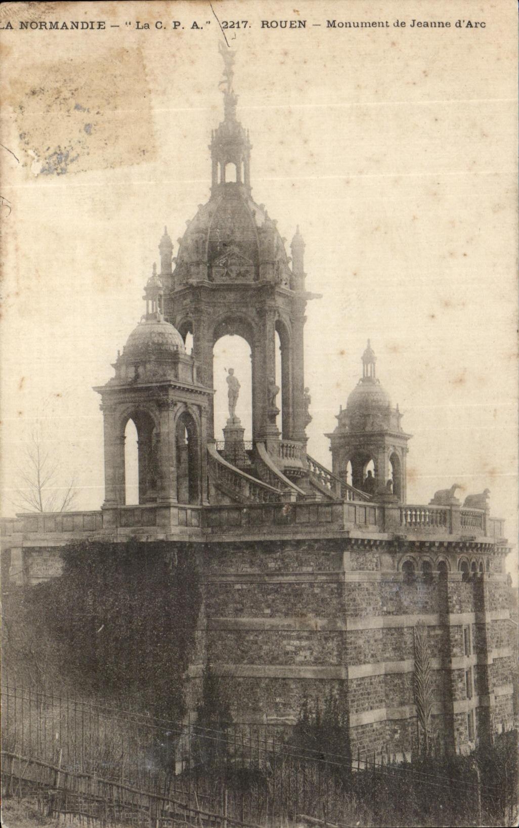 CPA Rouen Moument of Jeanne Arc