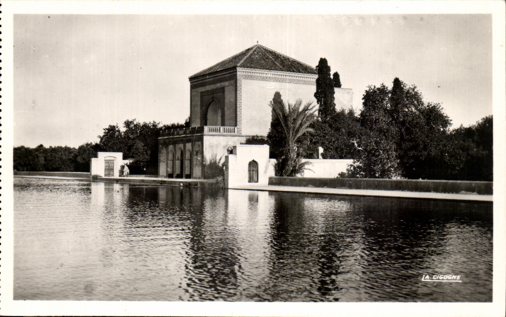 CPA Marrakech Le pavillon du Bassin de la Menara