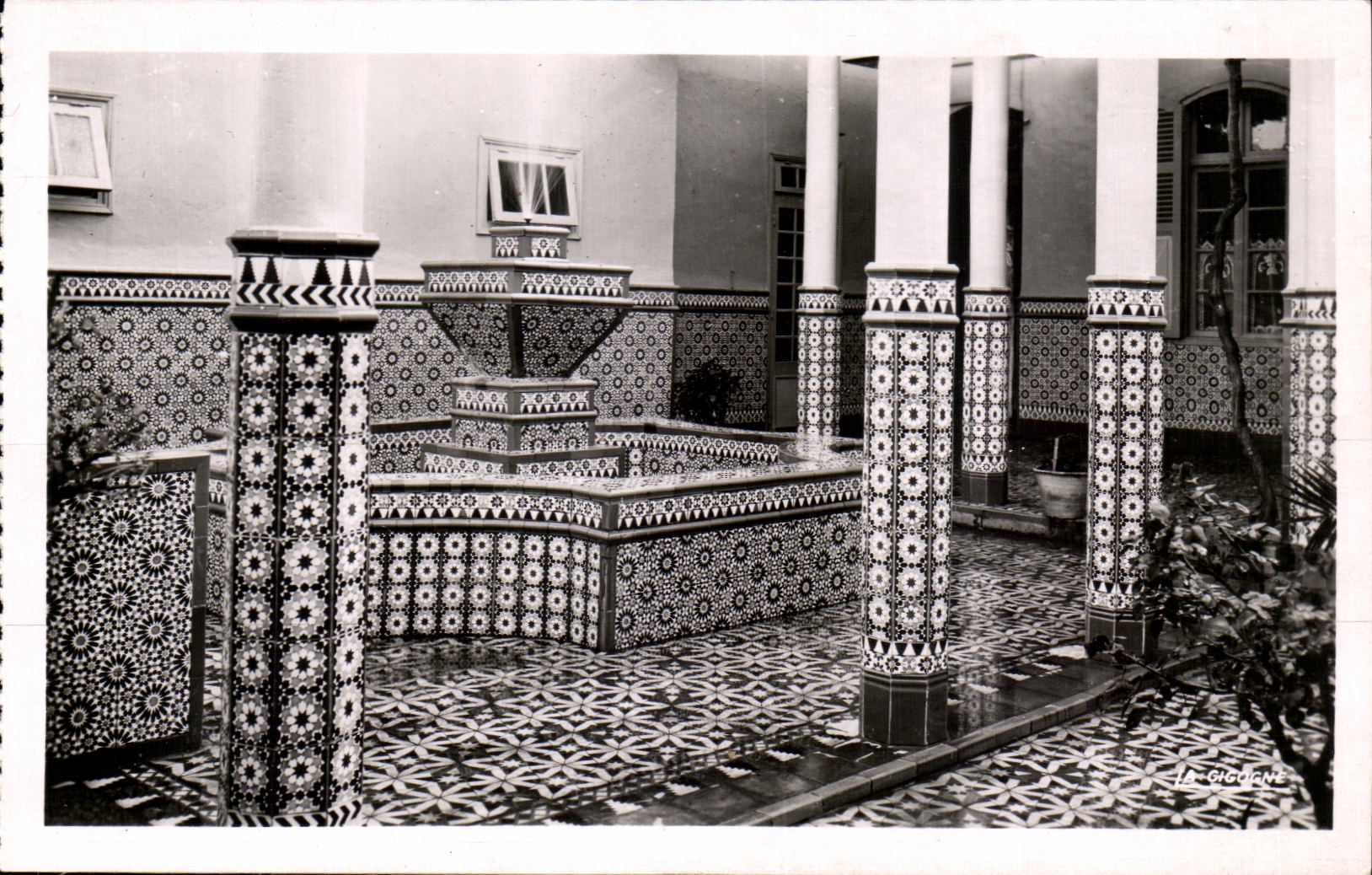 CPA Fez Cour d une Maison arabe