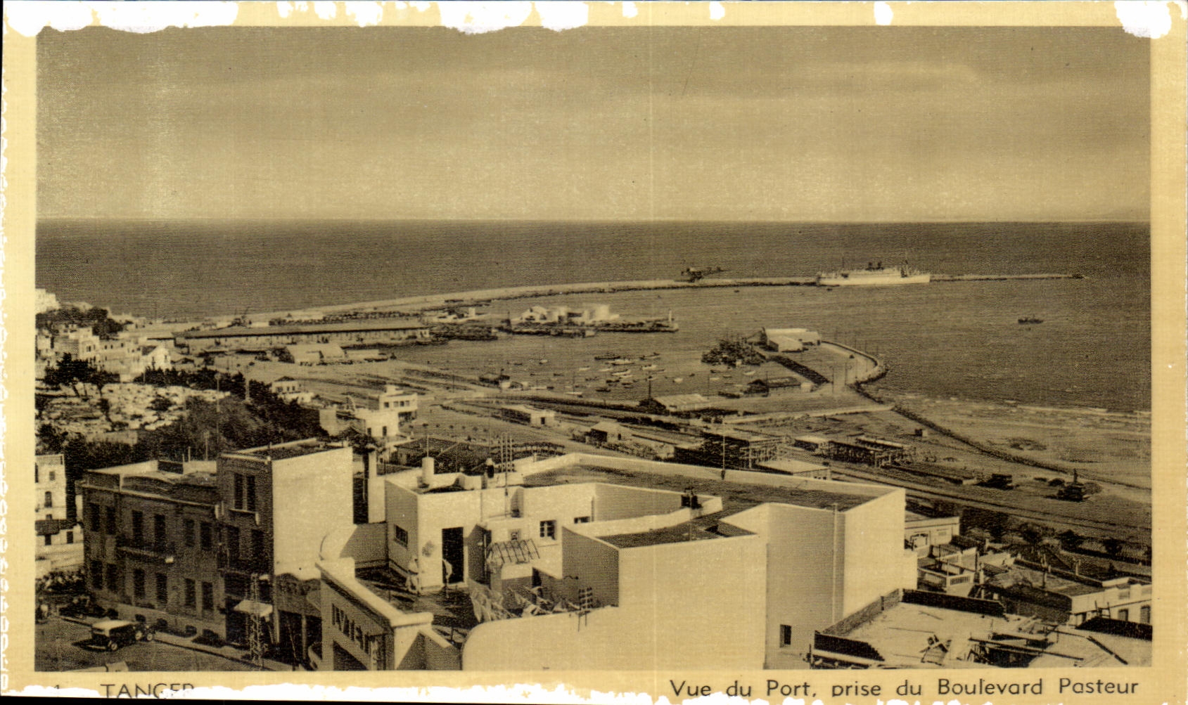 CPA Tanger Vue du Port Prise du Boulevard Pasteur