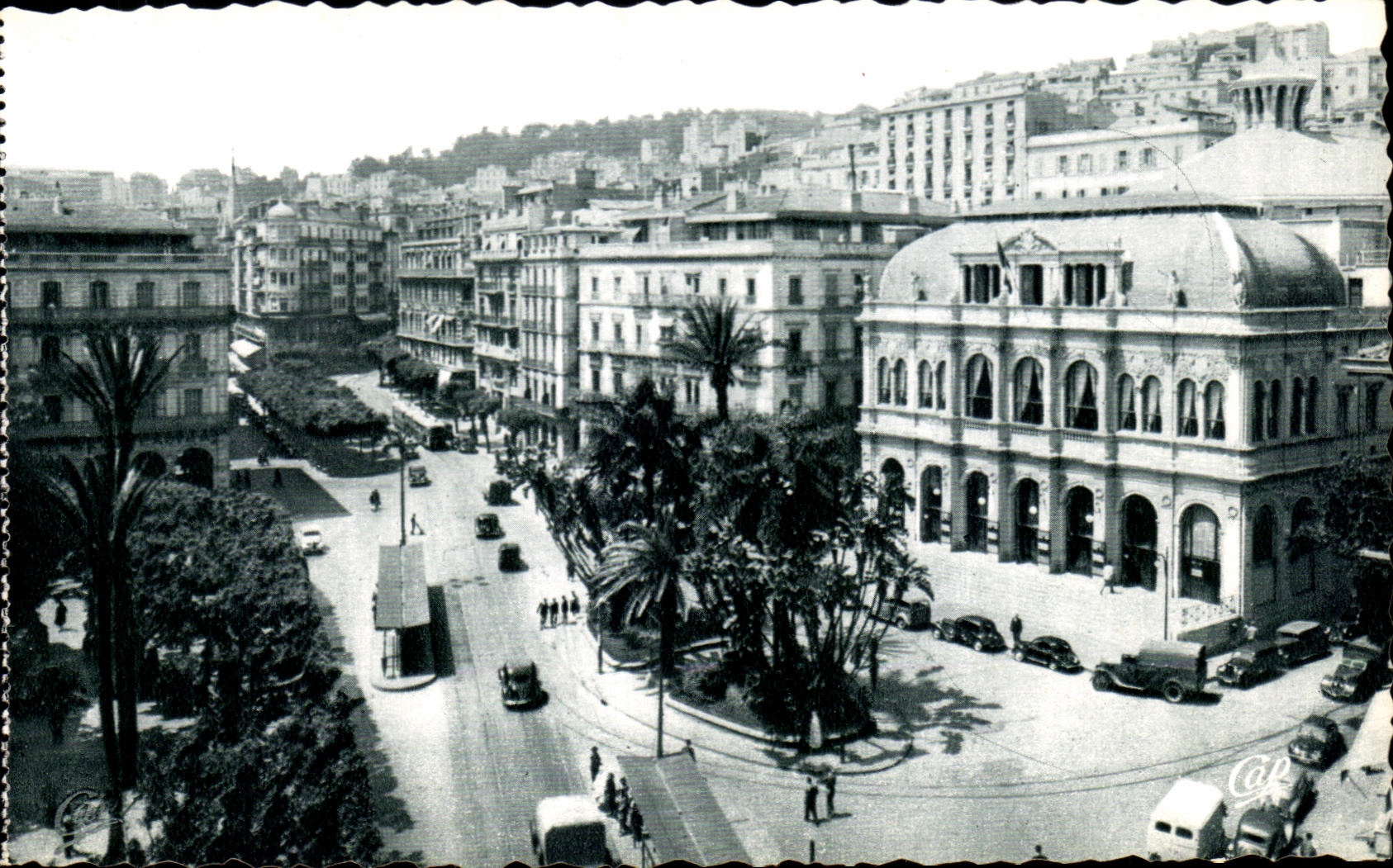 CPA Argel el lugar de la opera y de la calle Dumont Urville de I