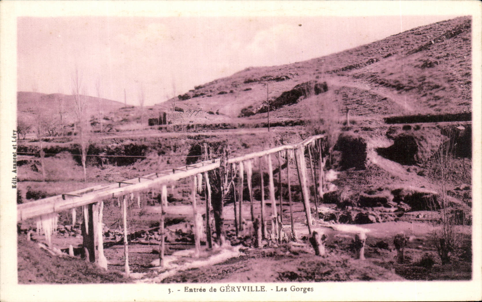 CPA Entree de Geryville Les Gorges