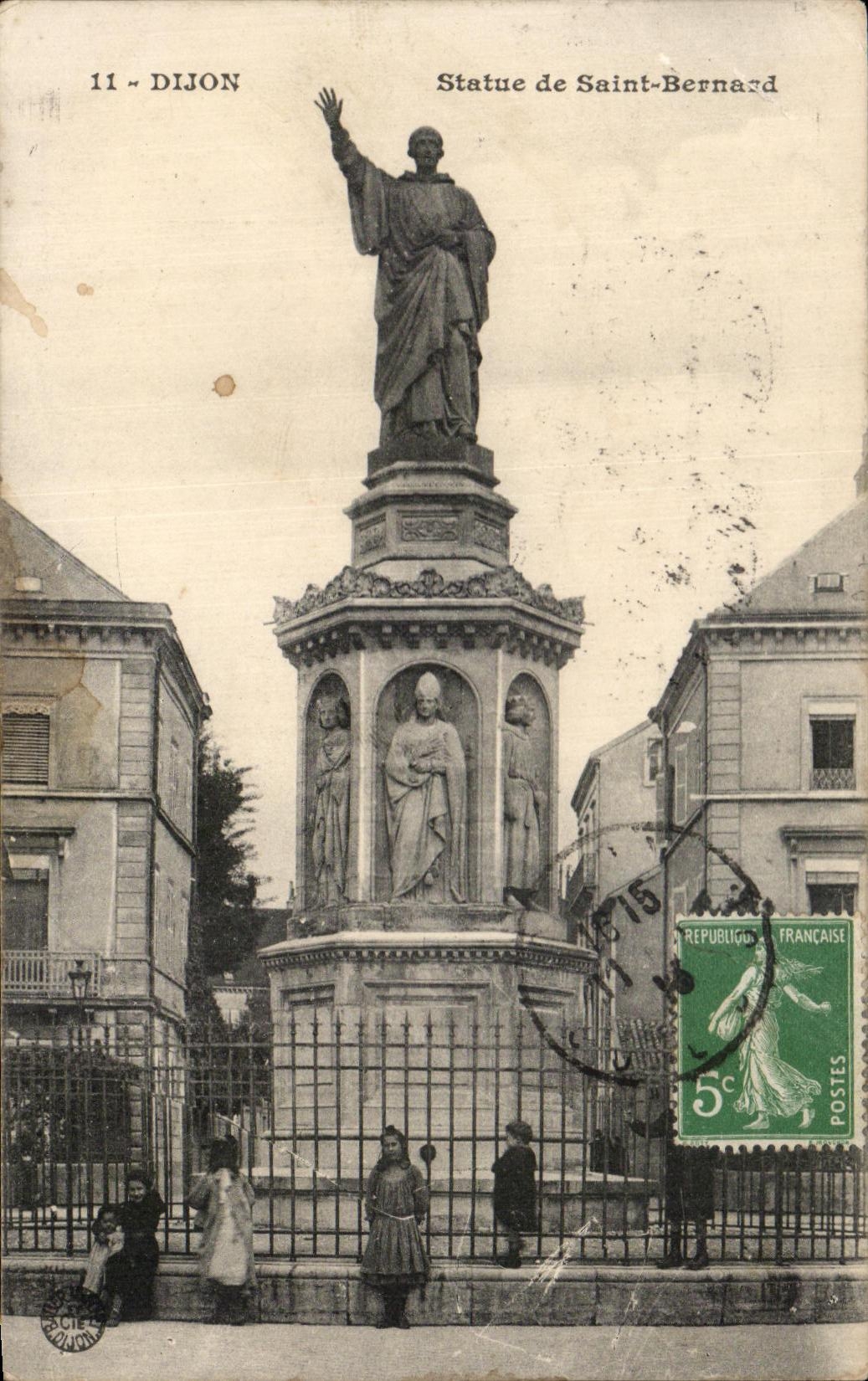 CPA Dijon Statue de Saint Bernard Enfants