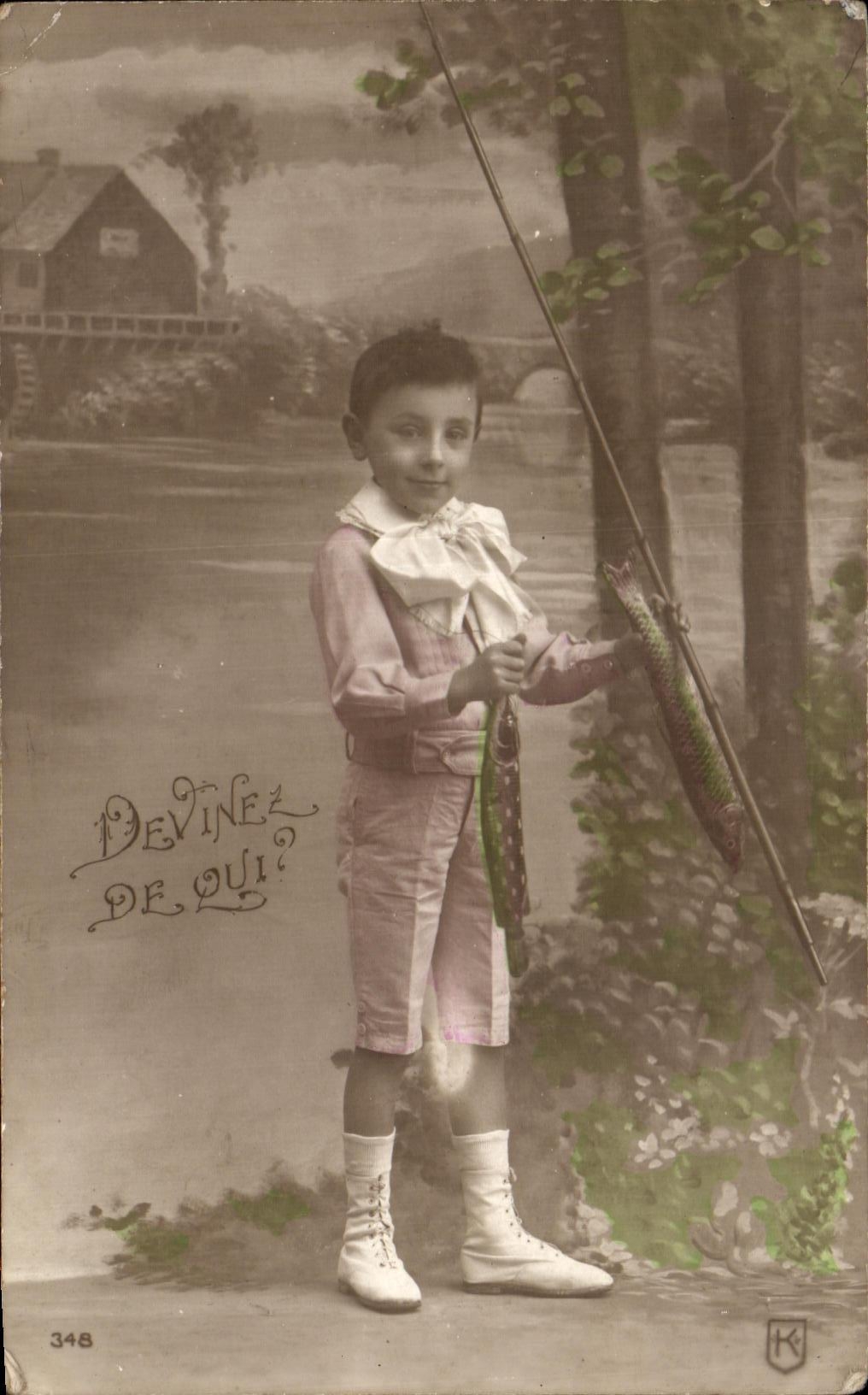 CPA Devine de Oui Fantaisie Enfant Poisson