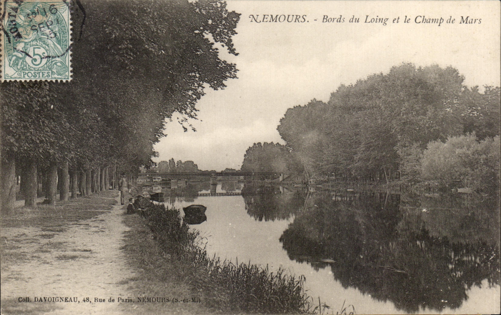 CPA Nemours Edges of Loing and the Champ de Mars