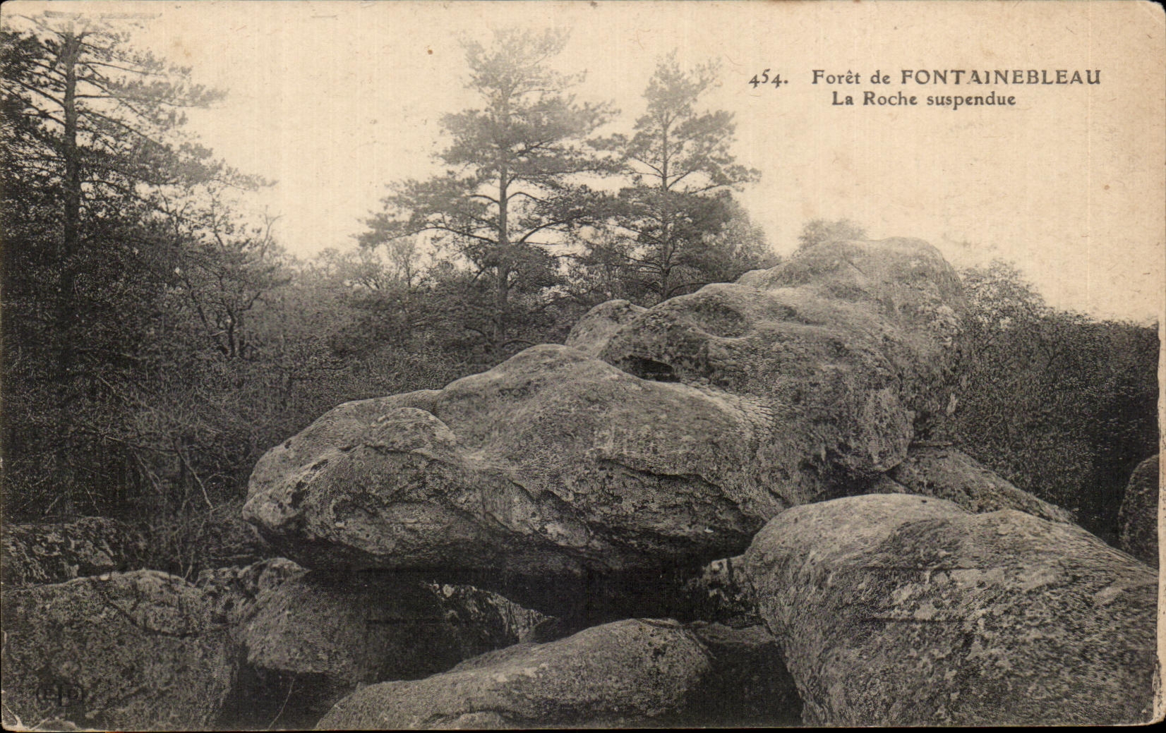 CPA Foret de Fontainebleau La Roche suspendue