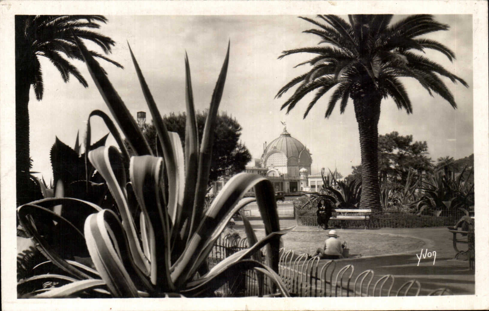 CPA La Douce France Cote D Azur Nice Jardins Albert 1er