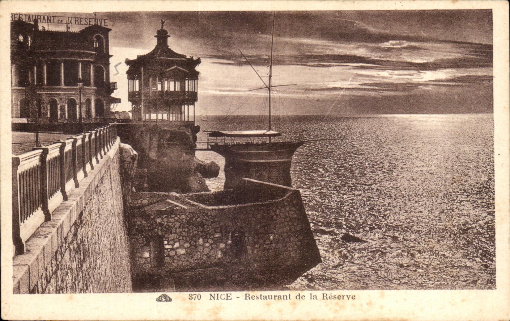 Restauracion de CPA Niza del barco de la reserva