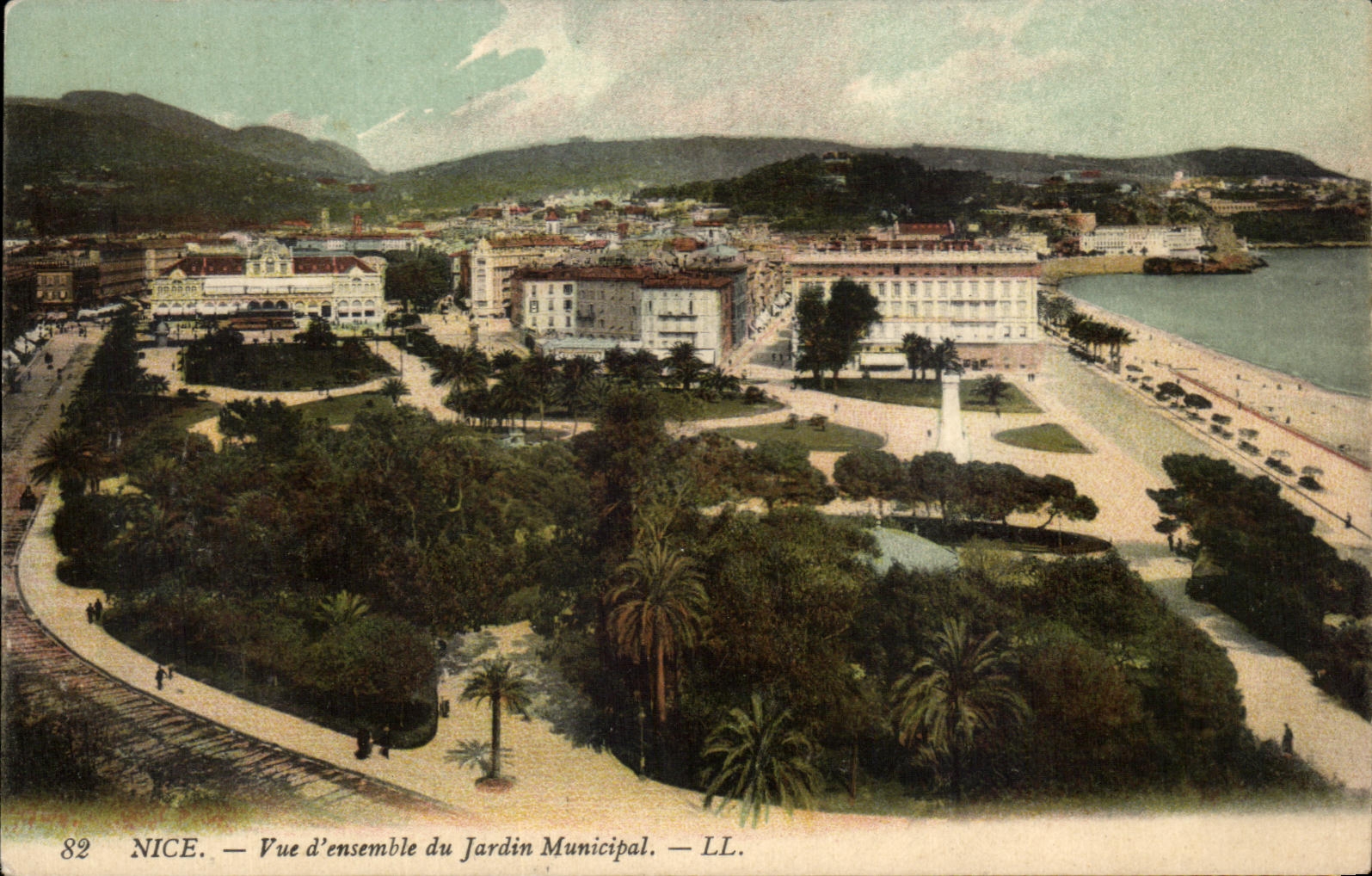 Niza de CPA vista junto del jardin de Munipal