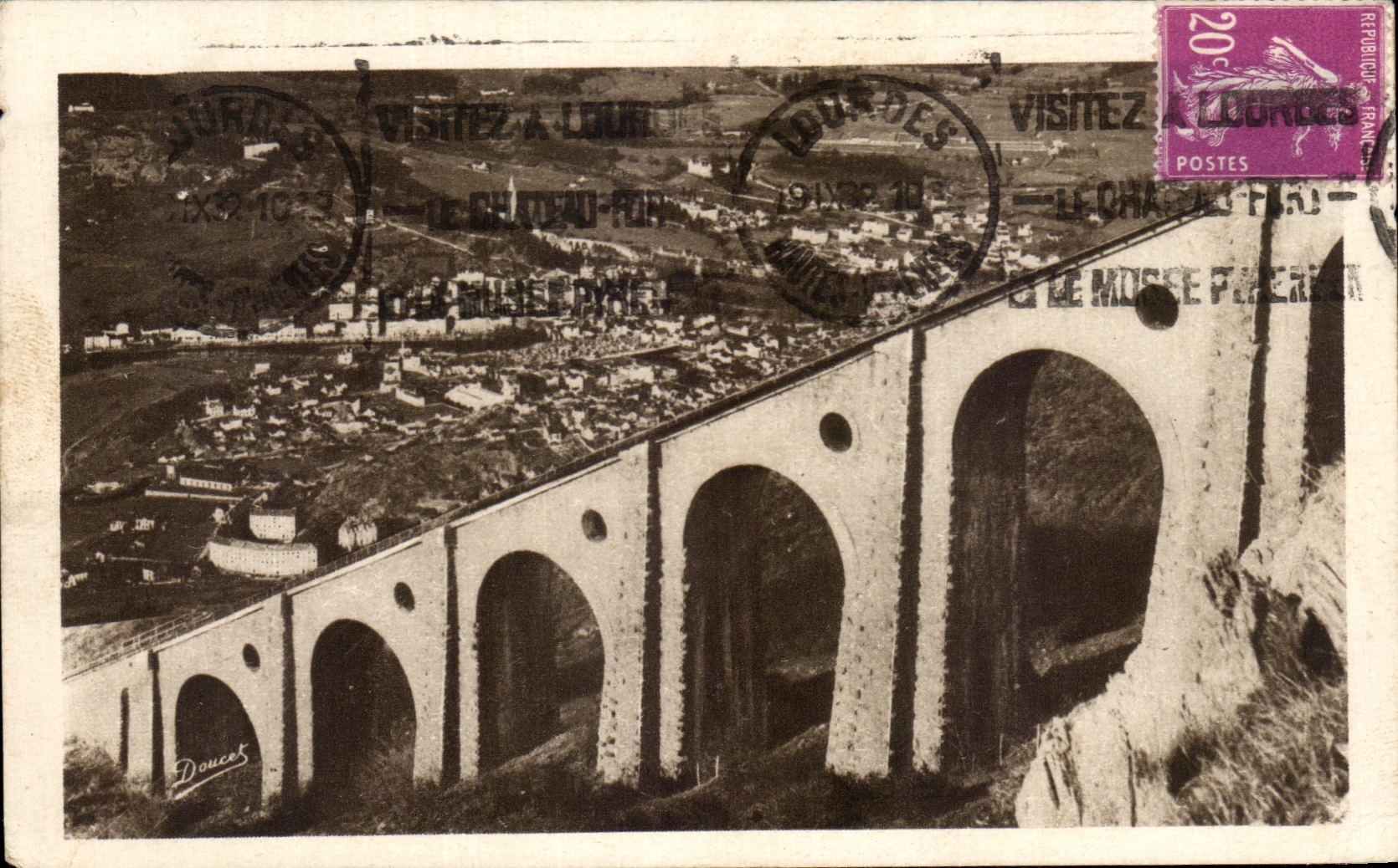 CPA Lourdes Viaduc du Funiculaire du pic du jer et le Ville