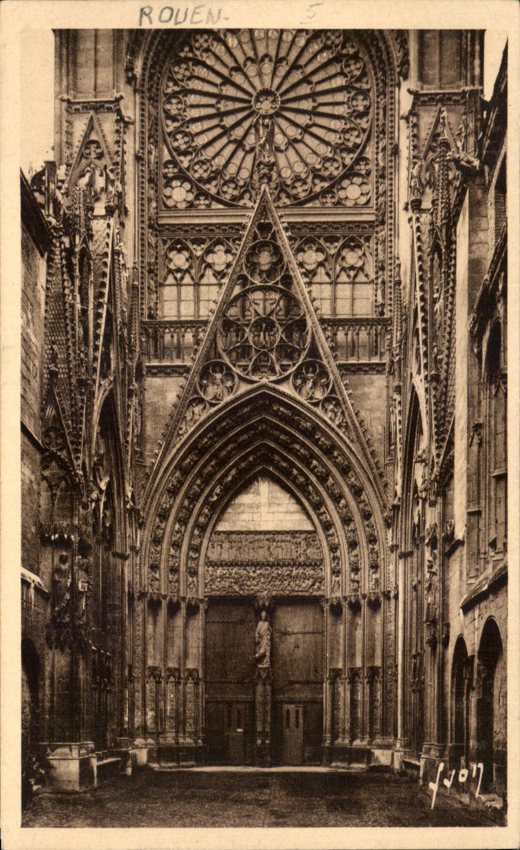 CPA Rouen Cathedral Court of the booksellers Library Yvon