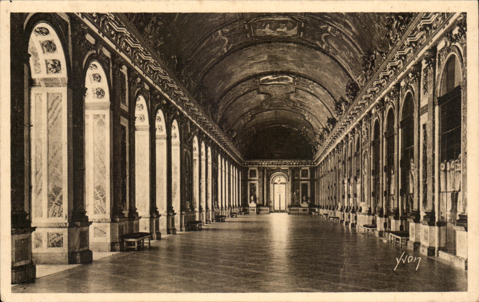 CPA Salle de la Signature de la Paix Versailles