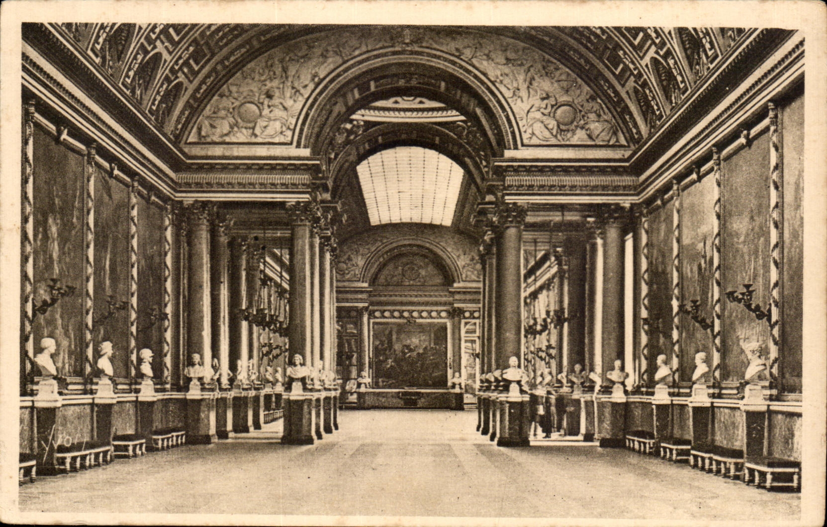 CPA Galerie des Batailles Versailles
