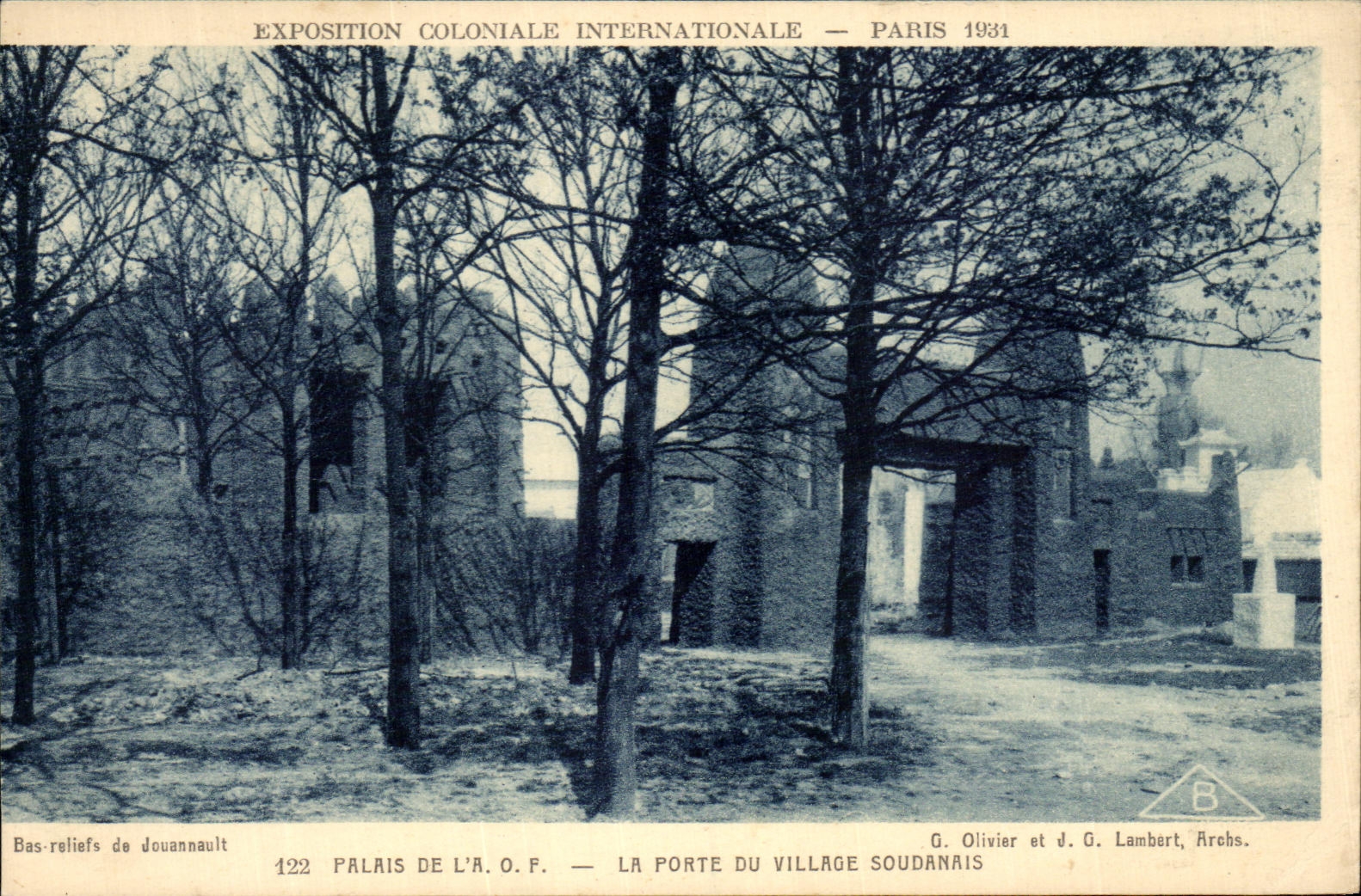 CPA Exposition coloniale Internationale Paris Palais De l AOF La porte Du VillageSoudanais