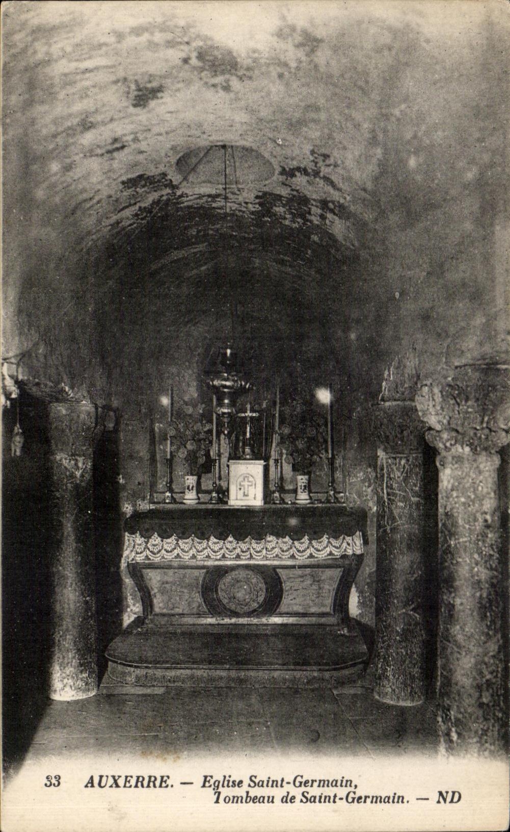 CPA Auxerre Eglise Saint Germain Tombeau De Saint Germain