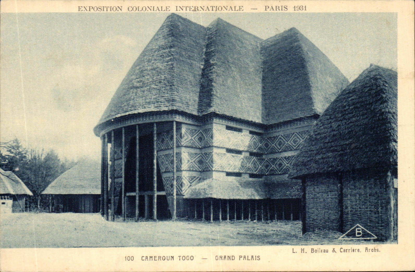 CPA internacional Paris colonial justa Cameroum Togo Palais magnifico