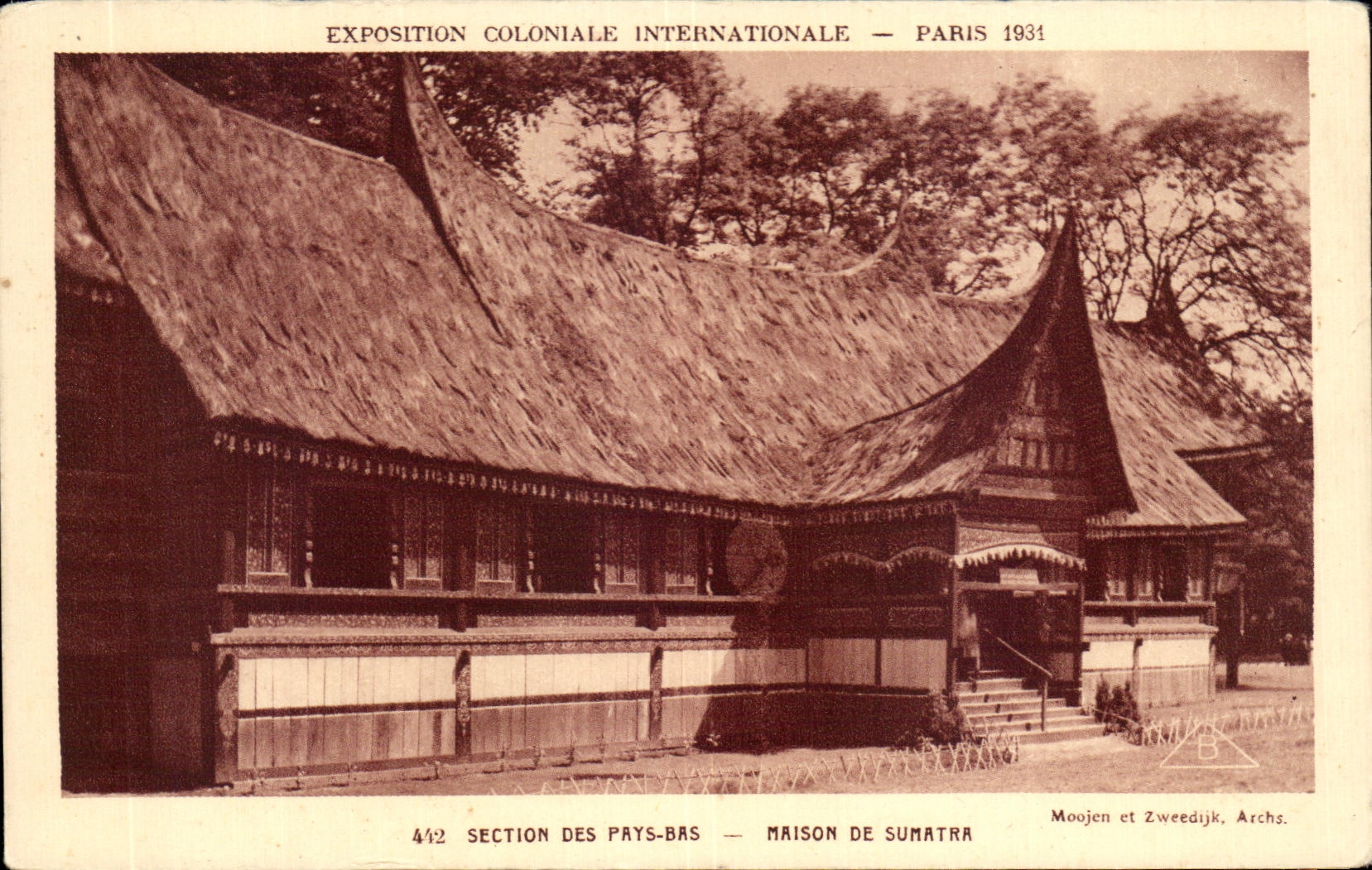 Seccion de CPA de la casa internacional holandesa De Sumatra Paris colonial justa 1931