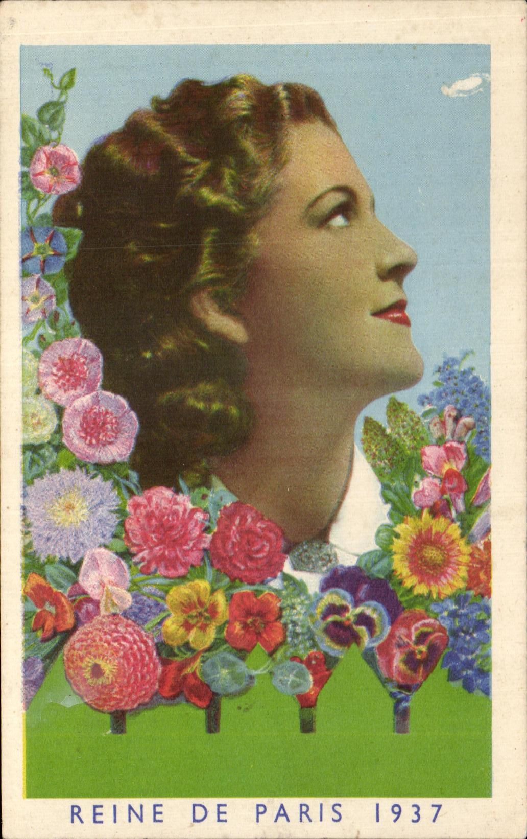 CPA Woman Queen of Paris 1937