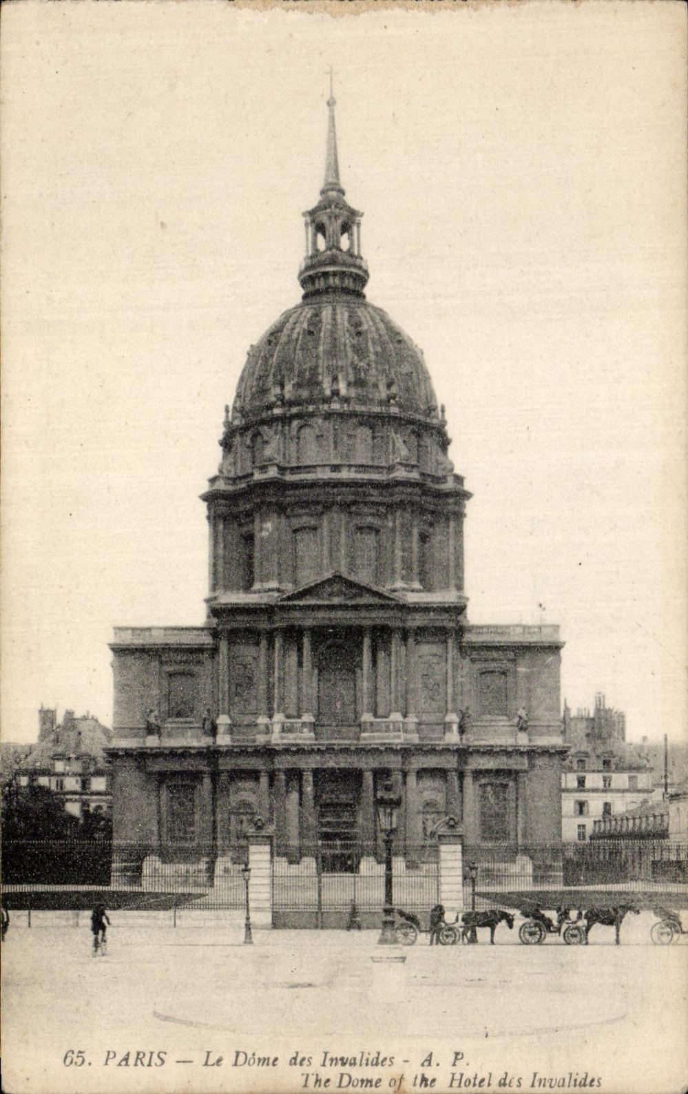 CPA Paris Le Dome des Invalides The Dome of the Hotel des