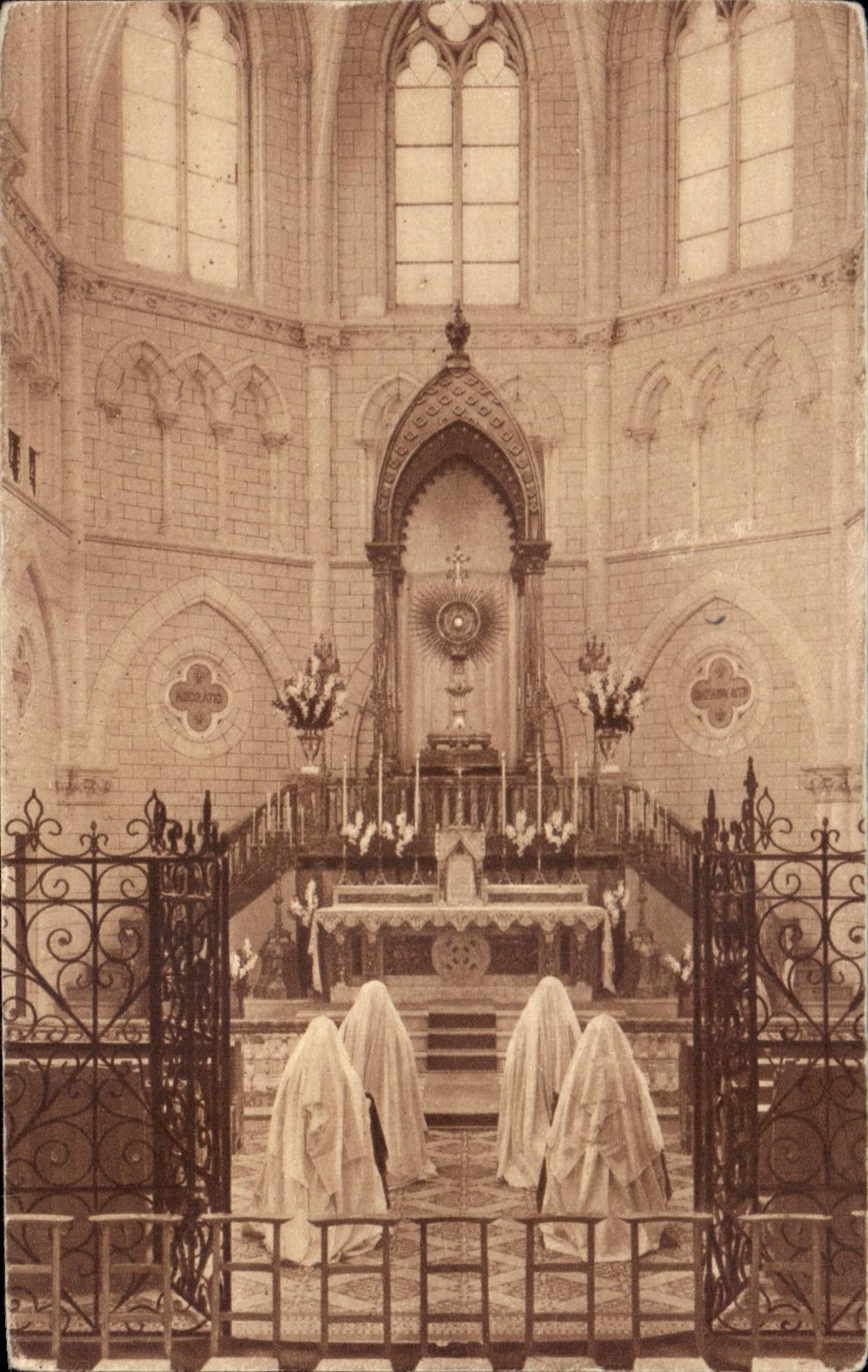 CPA Chapelle des Servantes Du Tres Saint Sacrement Rue Cortambert Paris