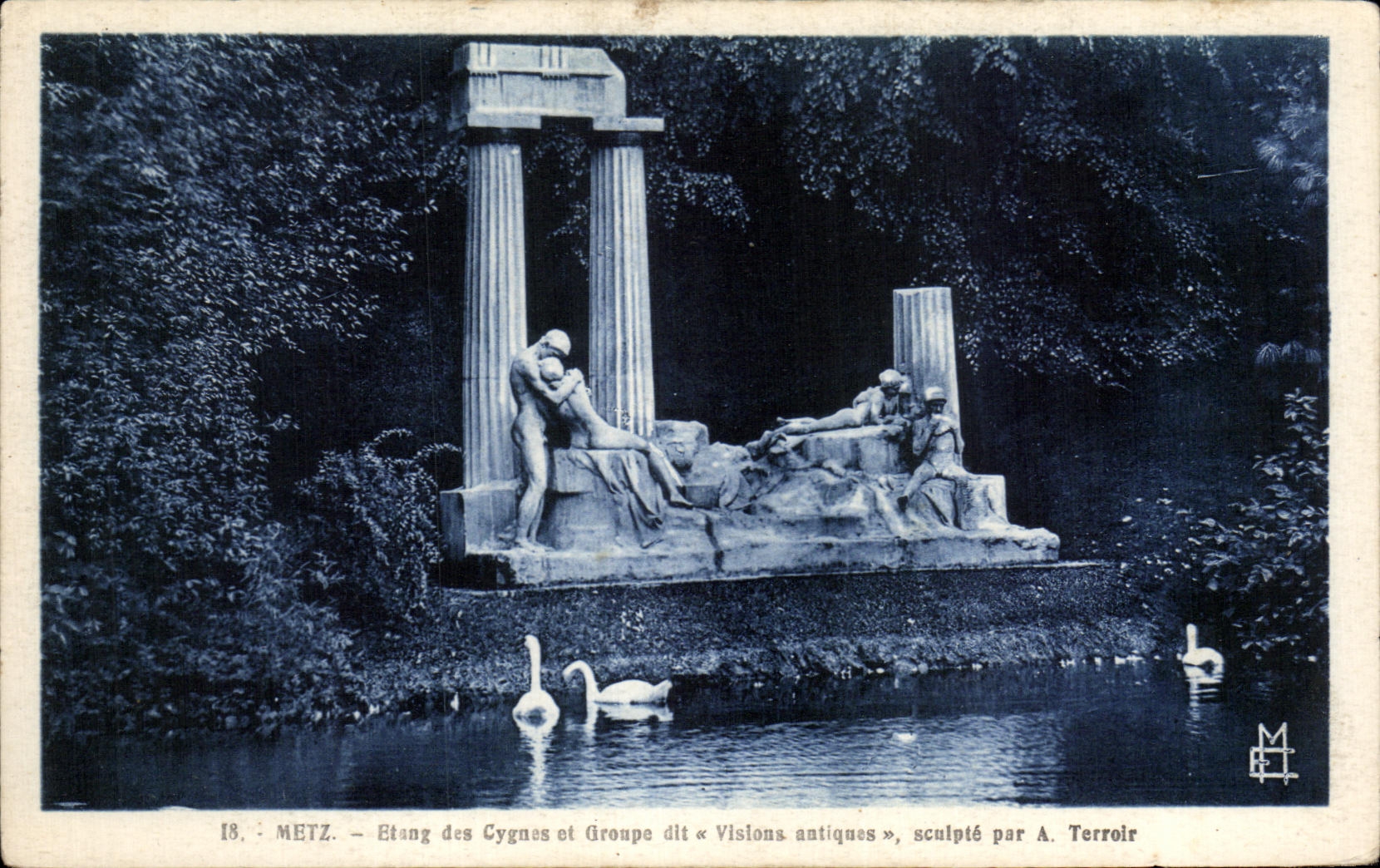 La charca de CPA Metz de los cisnes y del Groupe dice el cisne antiguo de las visiones