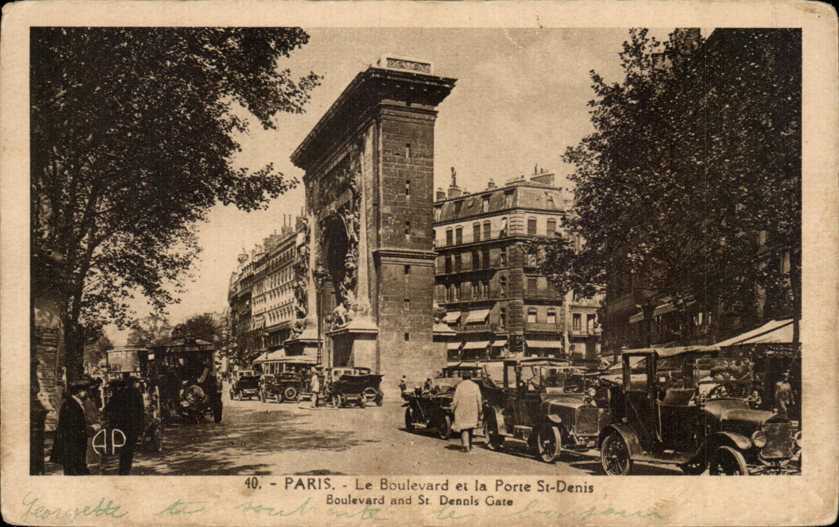 CPA Paris Le boulevard et la Porte St Denis Boulevard and St Dennis Gate