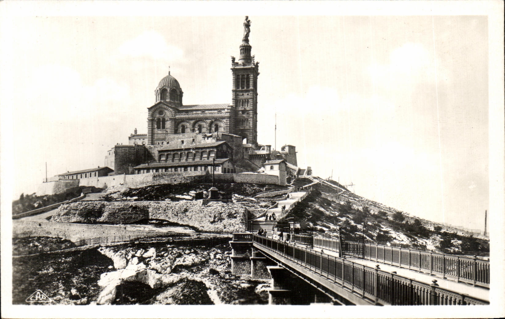 CPA Marseille Natre Dome de la Garde The Church and Monument Notre Dame de la Garde