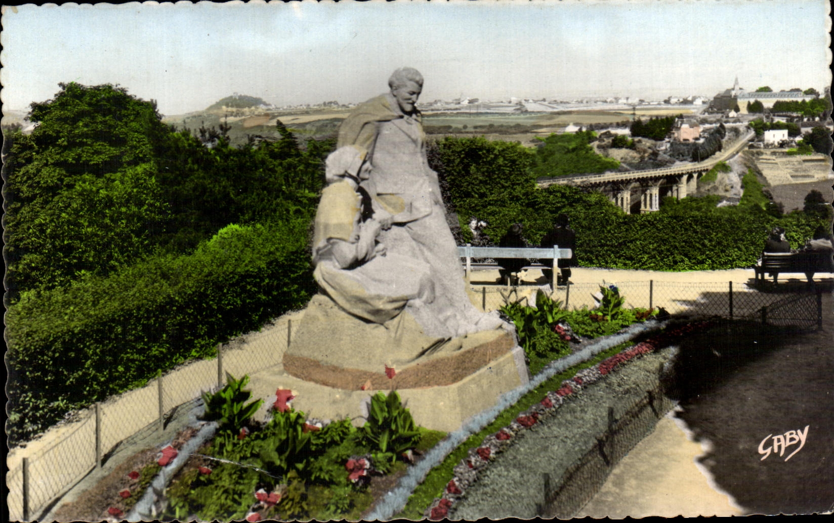 CPA Saint Brieuc Monument Anatole Le Braz Beaufils
