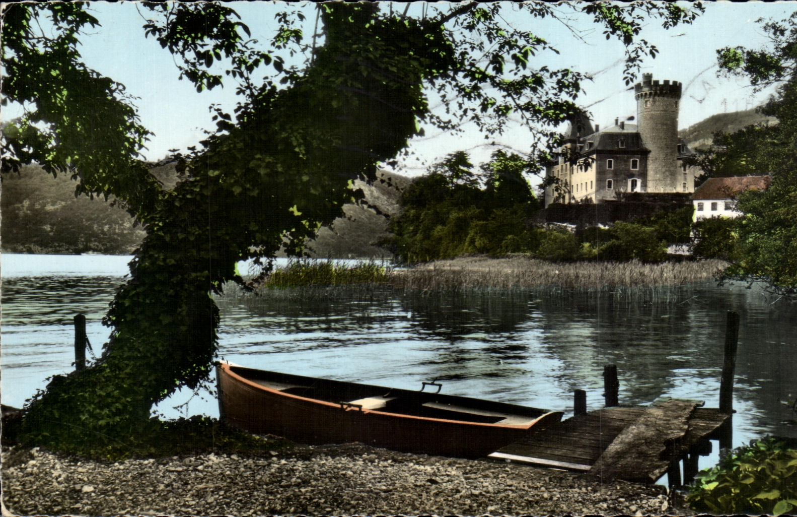 CPA Le Lac d Annecy Le Chateau de Duingt