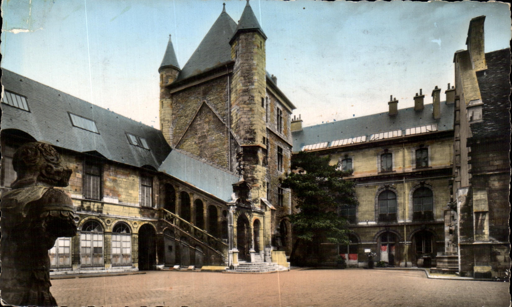 CPA Dijon La Tous de Bar