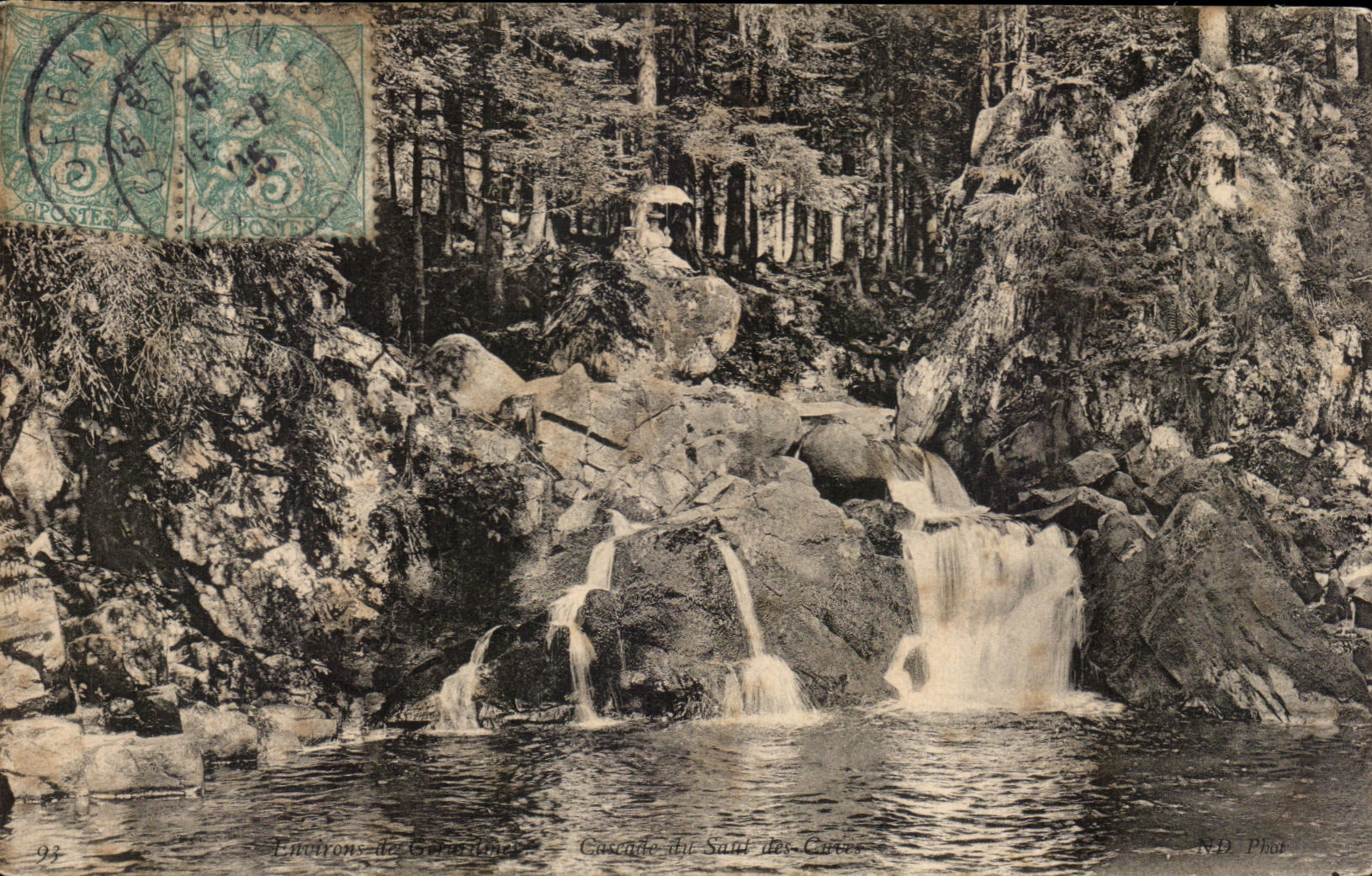 CPA Environs de Gerardmer La Cascade du saut des cuves