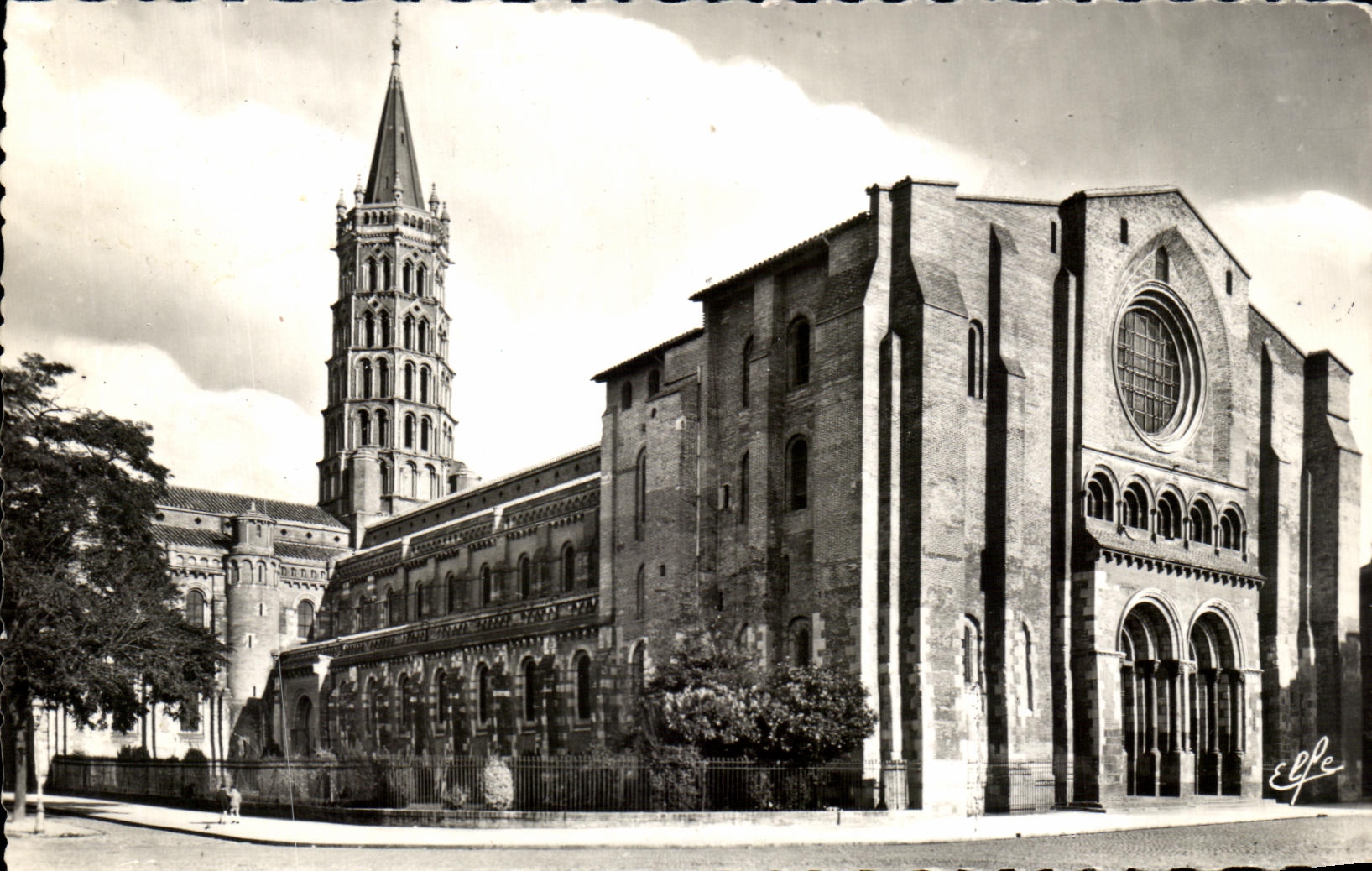 CPA Toulouse el santo Sernin de la basilica de Rose de la ciudad