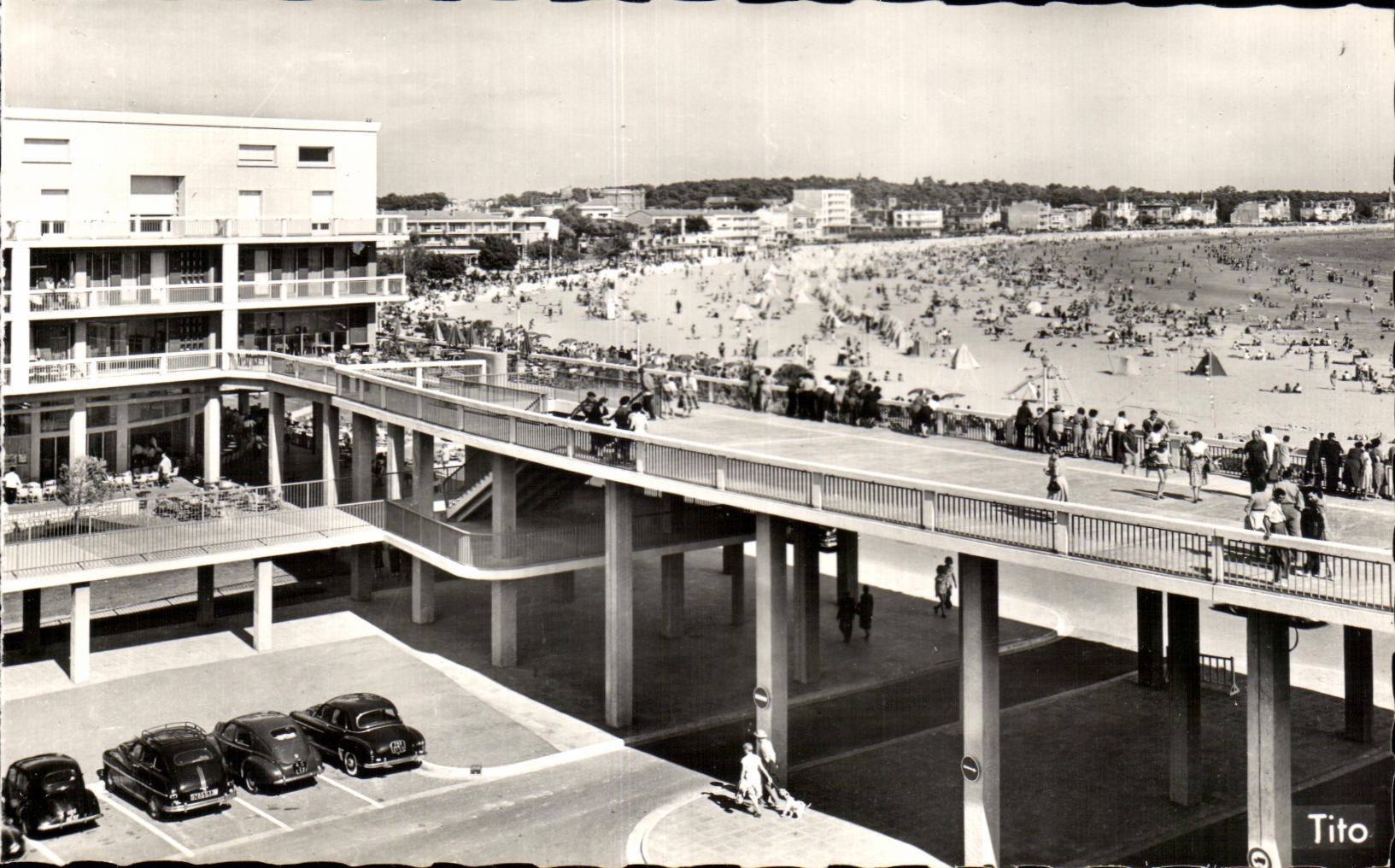CPA Royan el portico la playa
