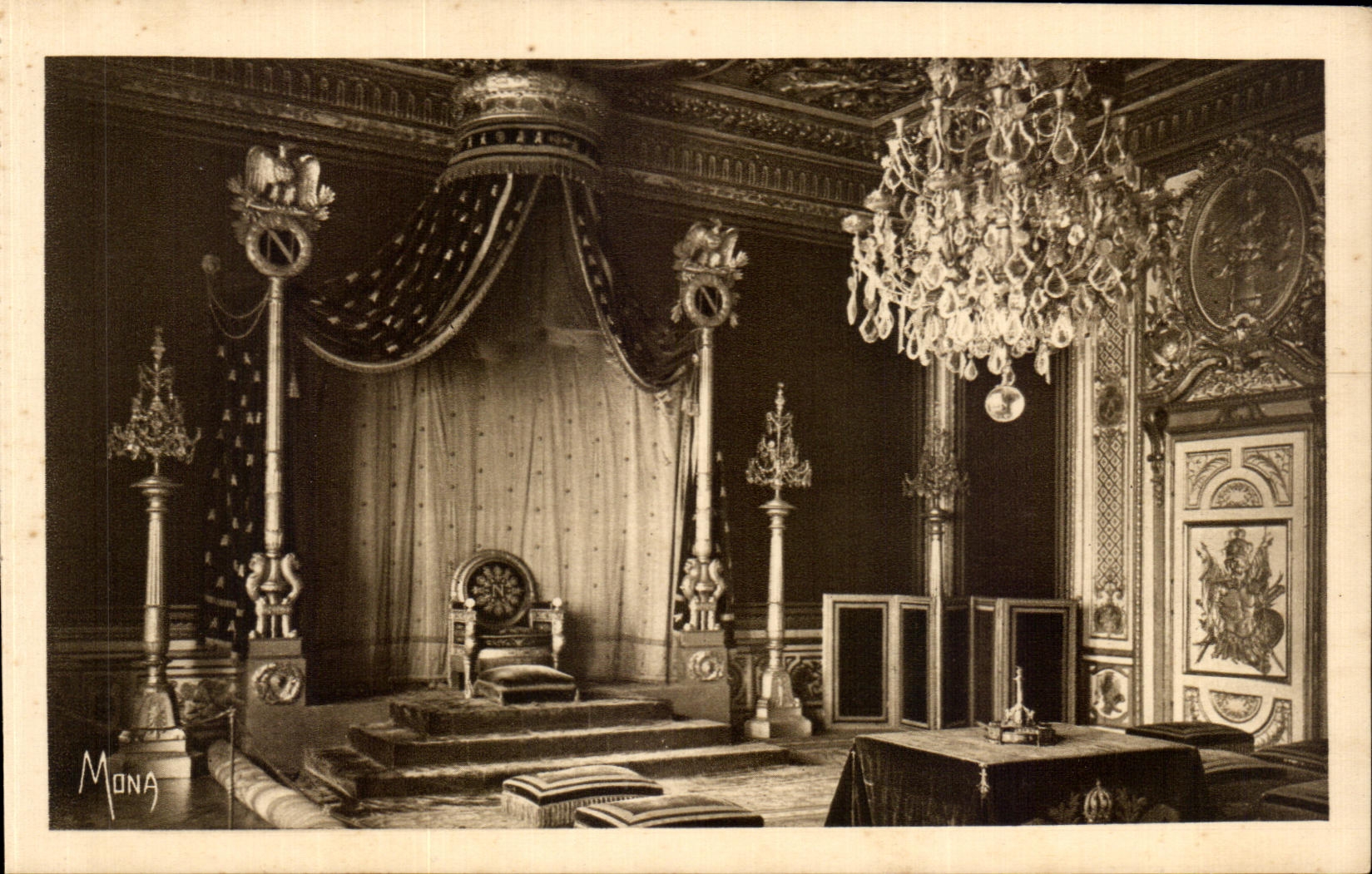 CPA Palate De Fontainebleau Throne room of Napoleon ler The Napoleon Throne hall