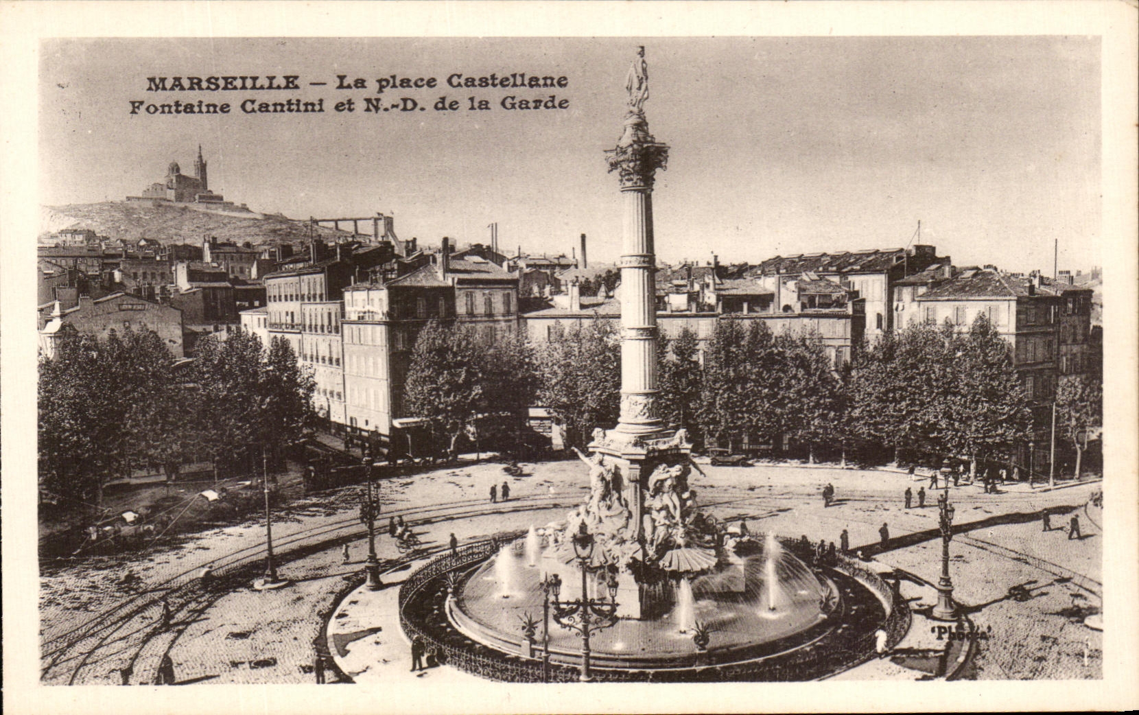 CPA Marseille La place Castellane Fontaine Cantinl et N D de la Garde