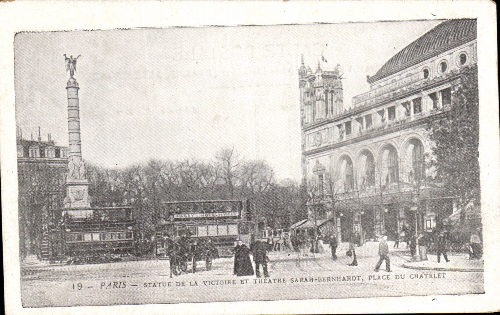 CPA Paris Statue De La Victoire Et Theatre Sarah Bernhardt Place Du Chatelet