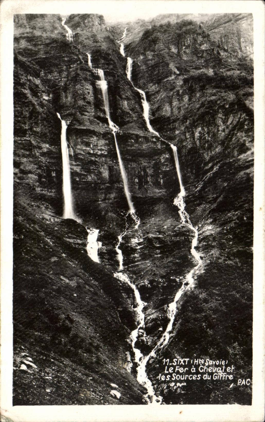 CPA Sixt la col rizada la herradura y las fuentes de Giffre