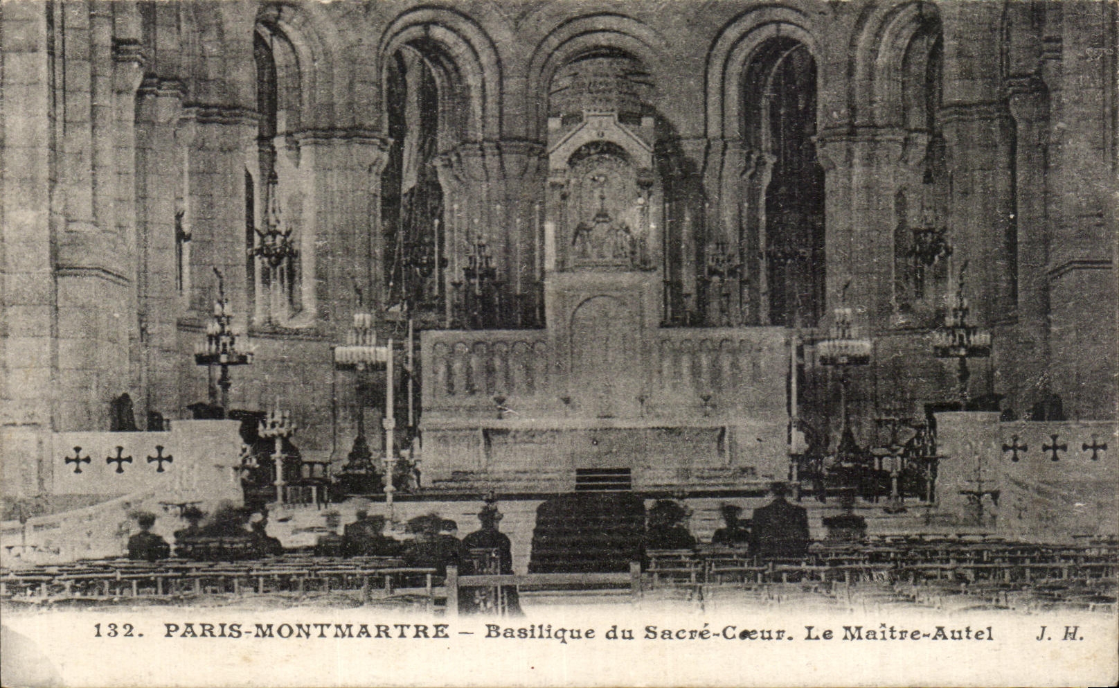 CPA Paris Montmartre Basilica of the Sacring Heart the Master Furnace bridge