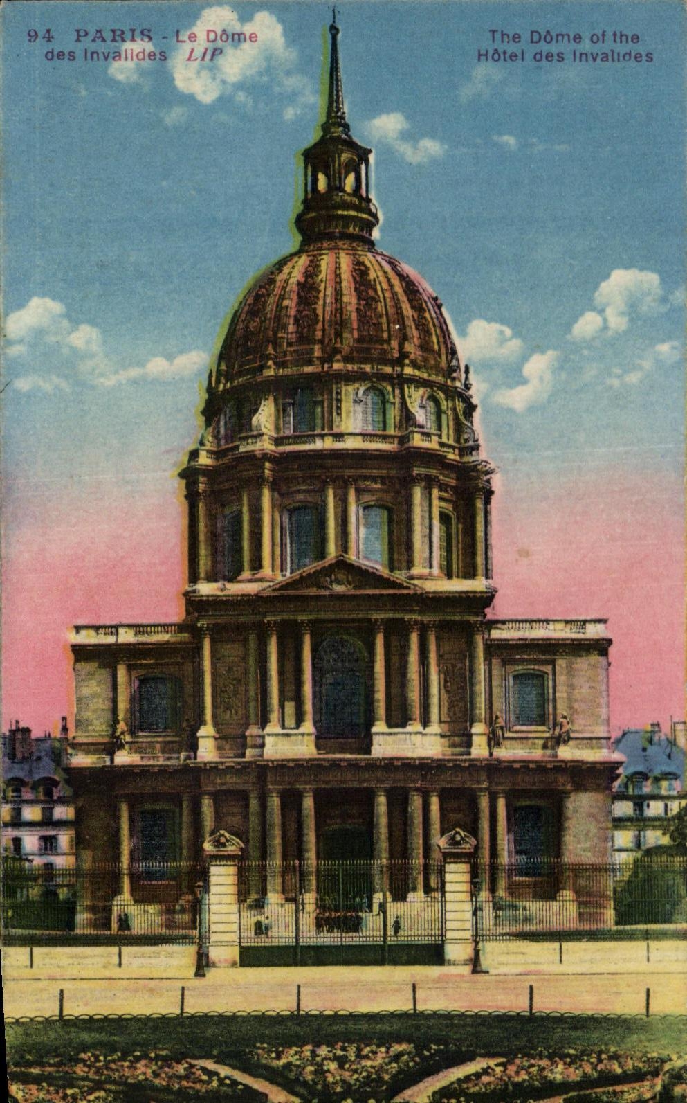 CPA Paris Le Dome des Invalldes LIP The Dome of the Hotel des Invatides