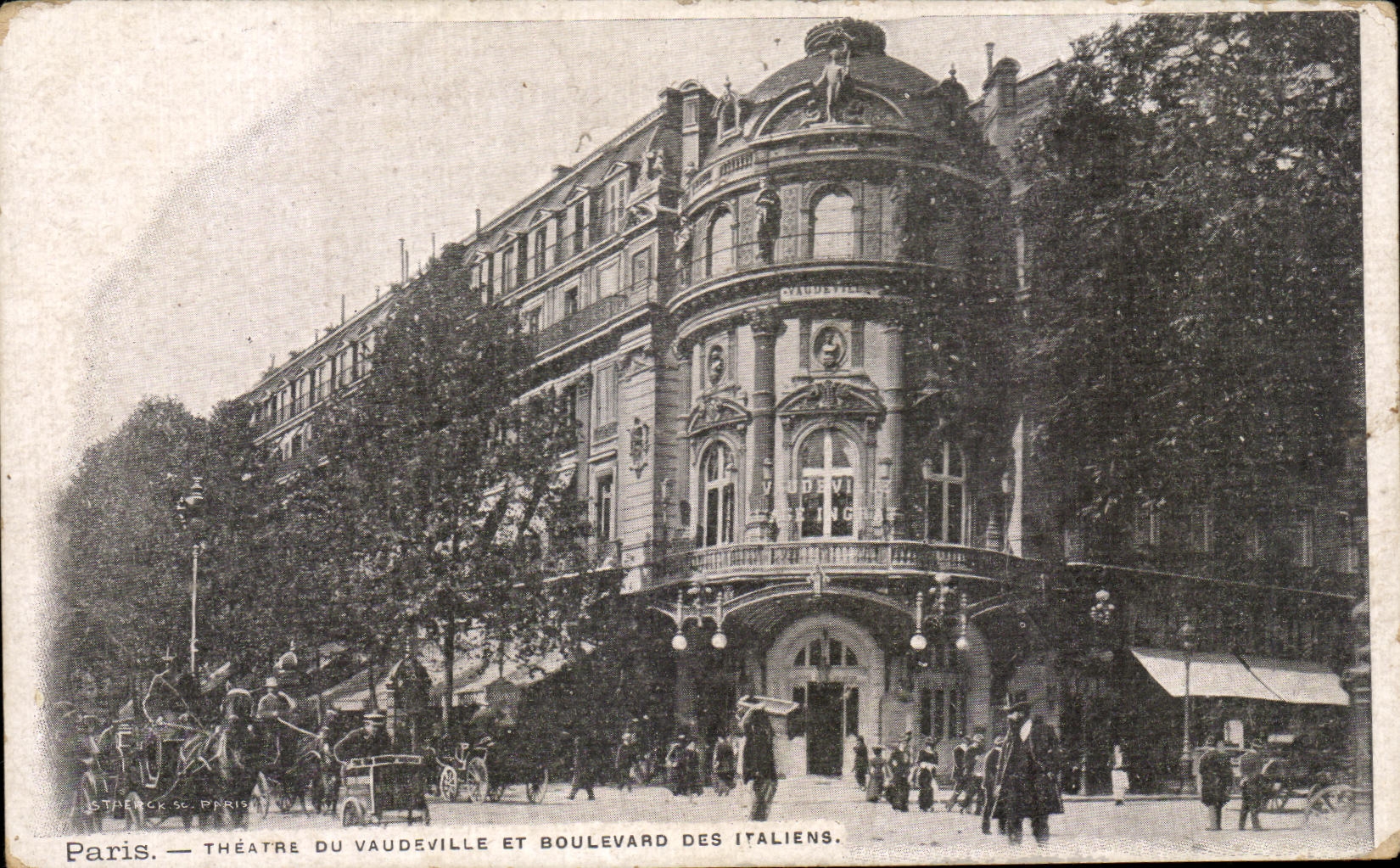 CPA Paris Theatre Du Vaudeville Et Boulevard Des Italiens