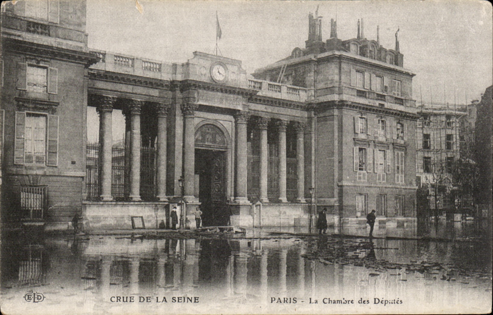 CPA Crue De La Seine Paris La Chambre des Deputes Inondations