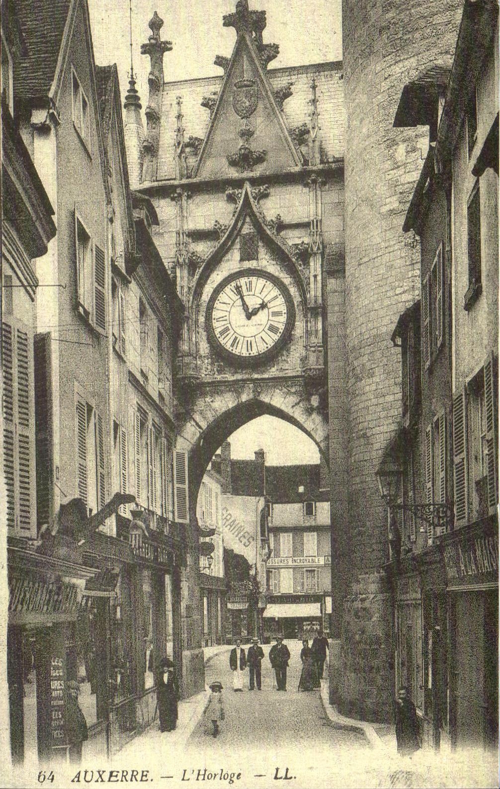 REPRO Auxerre L Horloge