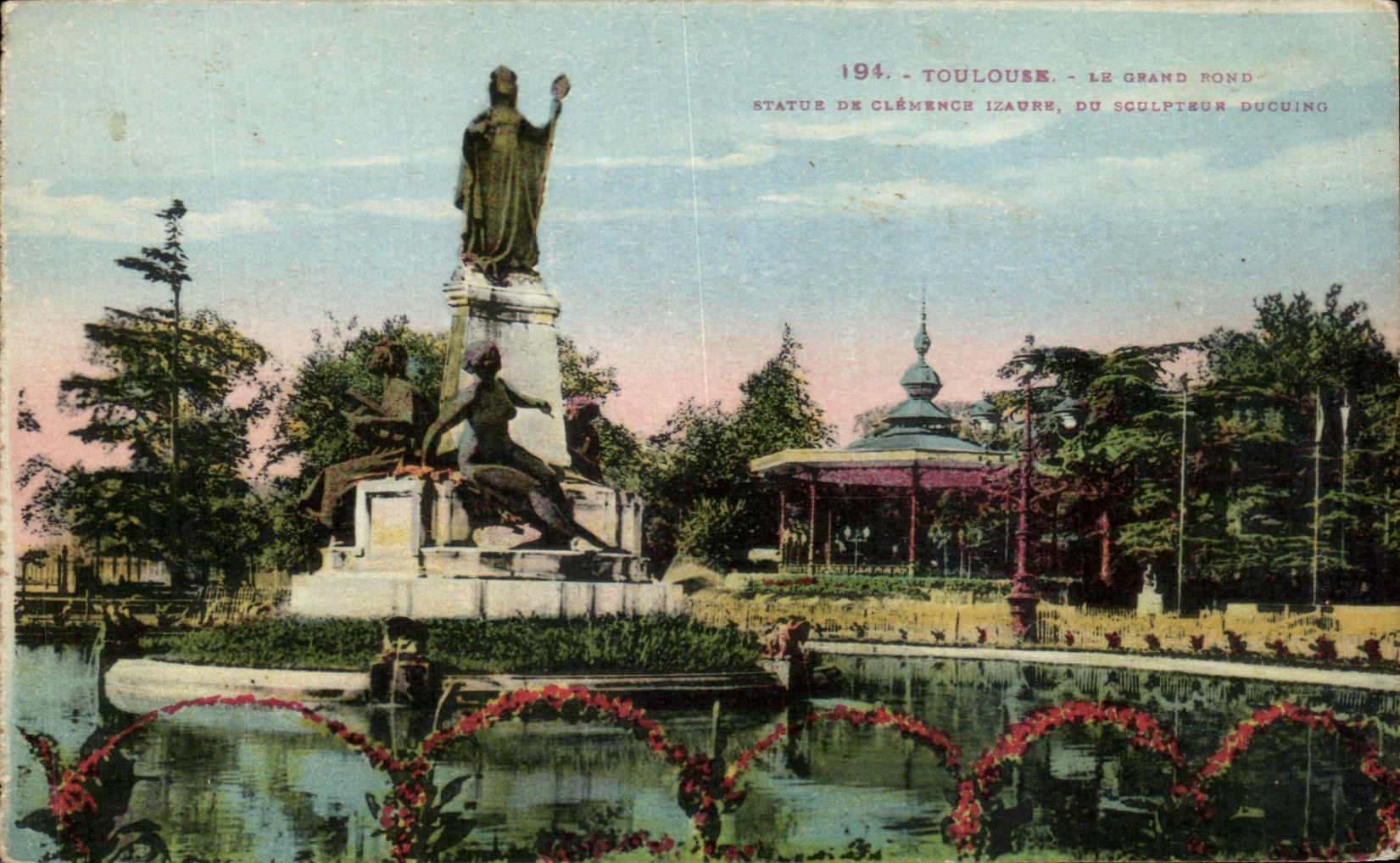 CPA Toulouse Le grand rond Statue de Clemence Izaure Ducuing
