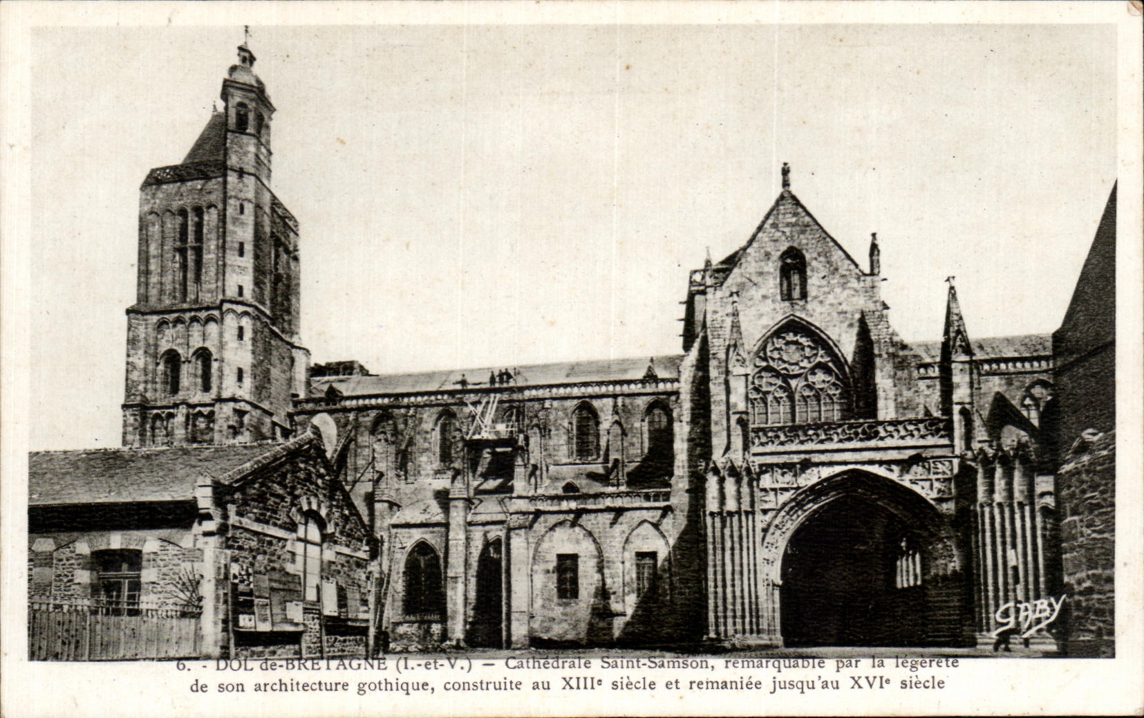 CPA Dol de Bretagne Cathedrale Saint Samson